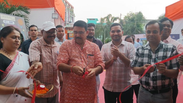 କଳାହାଣ୍ଡି ଜିଲ୍ଲା ର ଭବାନୀପାଟଣା ଟାଉନହଲ ଠାରେ ଜିଲ୍ଲା ସ୍ତରୀୟ ସମ୍ପୂର୍ଣ୍ଣତା ଅଭିଯାନ