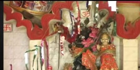 ହରିହରେଶ୍ୱର ମନ୍ଦିରରେ କଳାକନା ବୁଲାଇଲେ ଲୁଟେରା