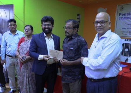 ରାଜ୍ୟ ପୋଲିସ ମୁଖ୍ୟାଳୟ :;