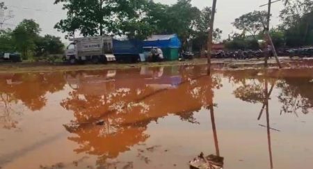 ଉଦଳା ୧୨ ନମ୍ବର ୱାର୍ଡ ରେ ବର୍ଷାରେ ବୁଡିଗଲା ମଟନ-ଚିକେନ ମାର୍କେଟ :