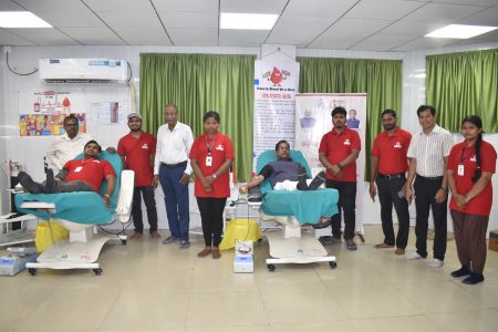 ଓଡ଼ିଆ ପକ୍ଷ : ରକ୍ତଦାନ ଅଭିଯାନରେ ୬,୪୪୧ ୟୁନିଟ ରକ୍ତ ସଂଗ୍ରହ ::