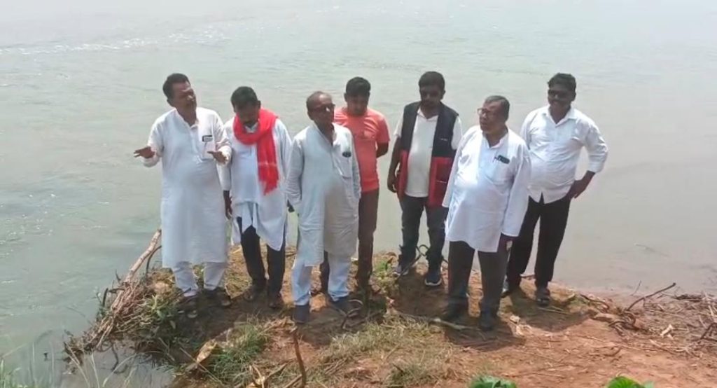 ଗୁଣପୁର ମାଟି ପାଇଁ ଜିବନ ଦେବୁ :;